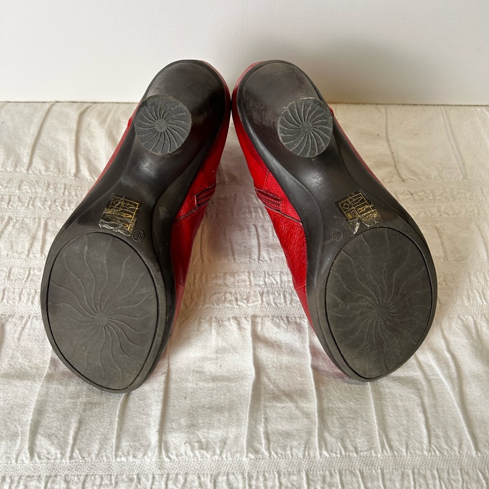 Miz Mooz Red Leather Lace Kitten Heel Boots - Picture 9 of 11
